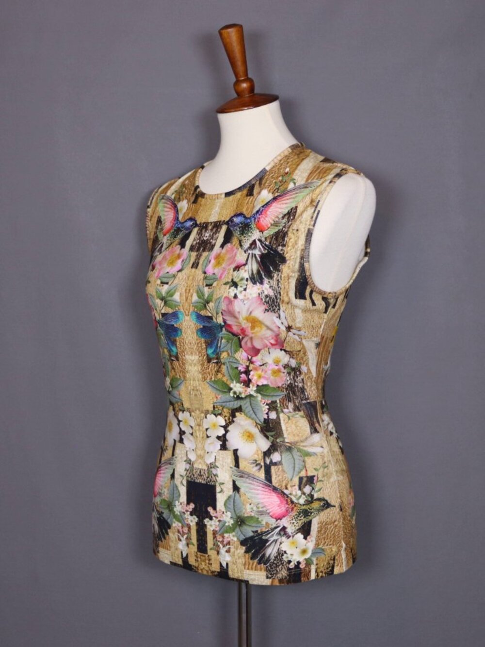 Alexander McQueen Sleeveless Tank top Blouse Hummingbird Floral 2013 - Picture 6 of 14